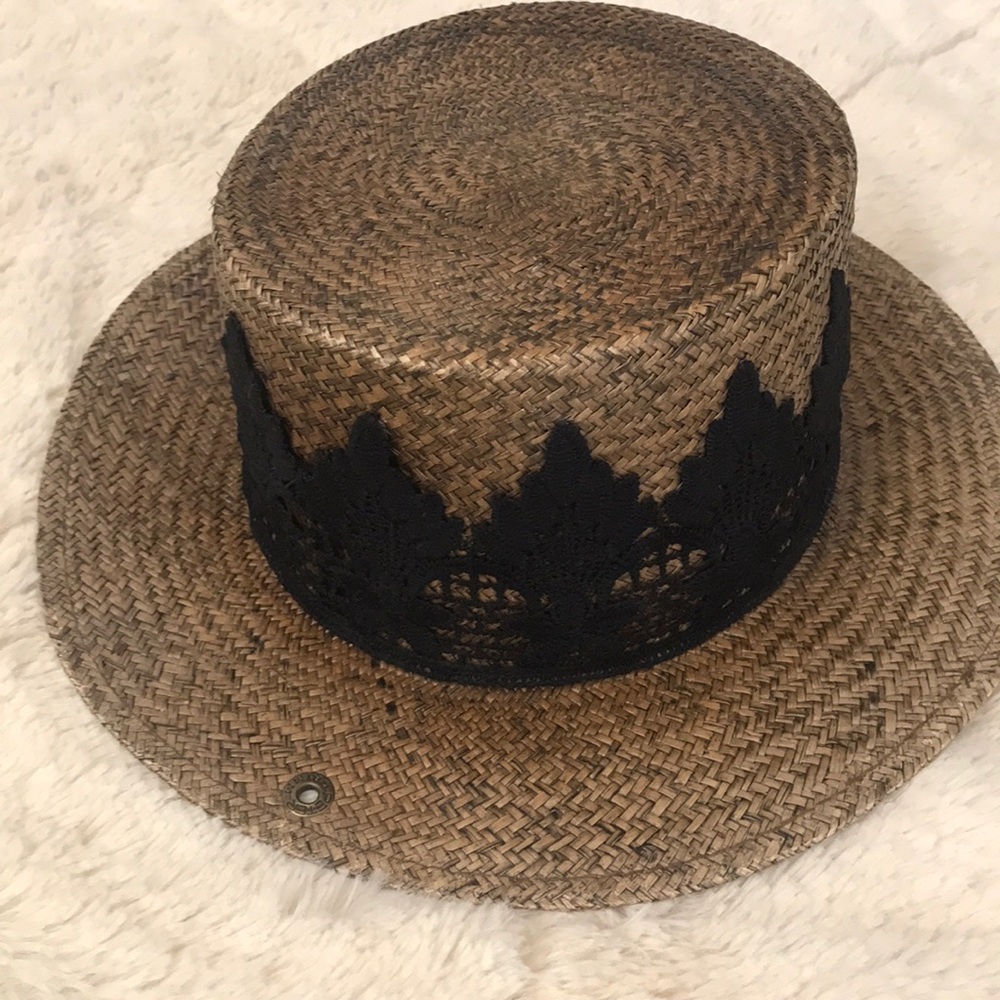 Fashion hat